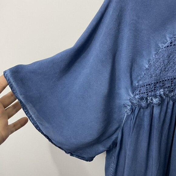 Temperance Boho T-Shirt Top Womens L Blue Crochet Blouse Tassel Lace Fringe EUC - Picture 6 of 10